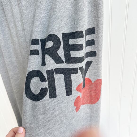 Free City Heather Gray Pocket Sweatpants Medium Lounge Casual Joggers M - Picture 8 of 8